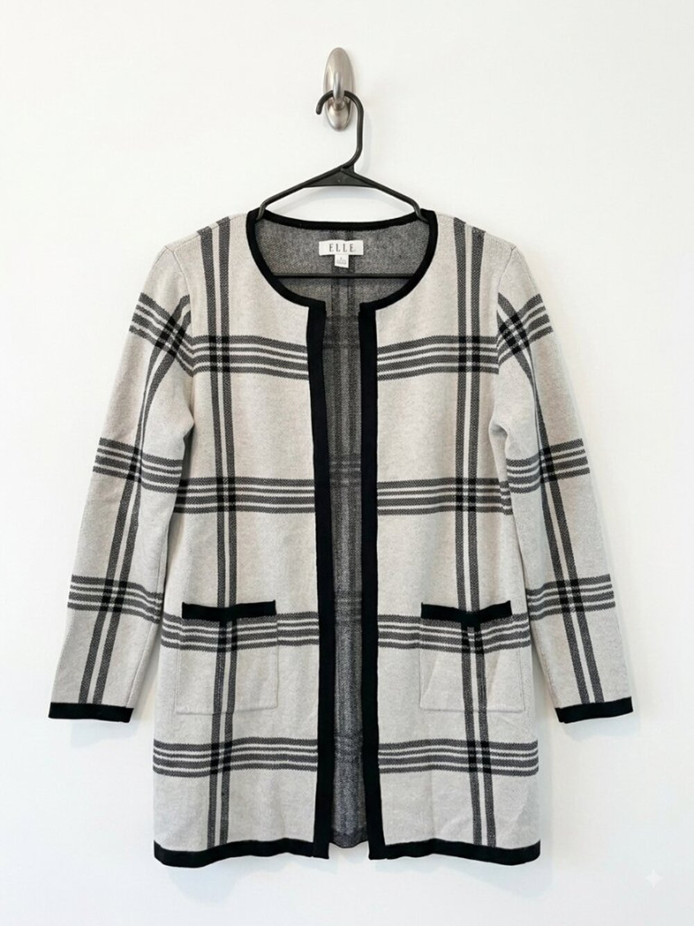 ELLE Black & White Plaid Business Casual Cardigan